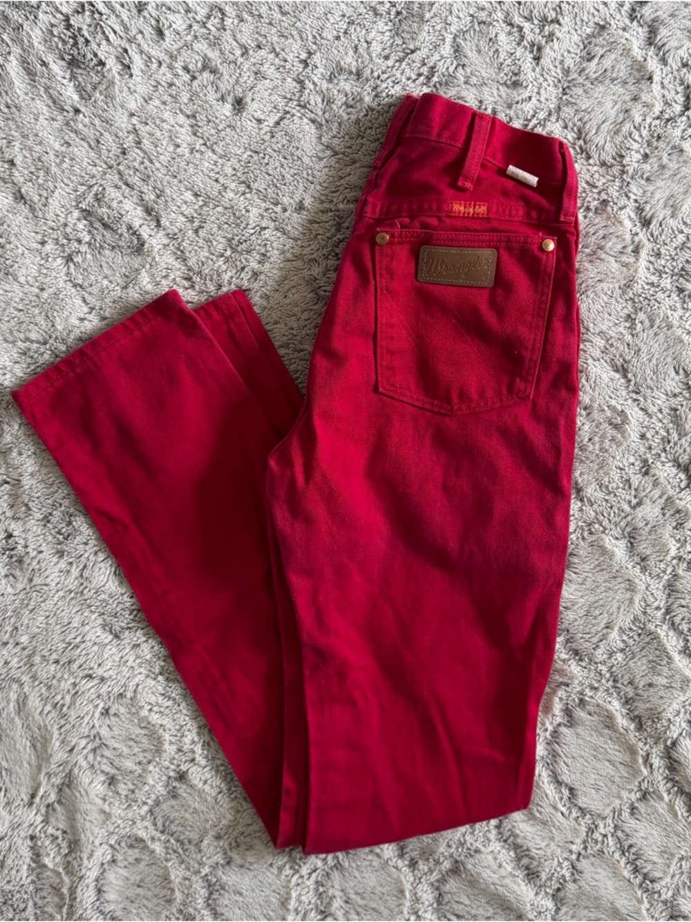 Vintage 80s Wrangler Slim Straight Leg Red Jeans Womens 7x34 Made in USA 14MWZMR